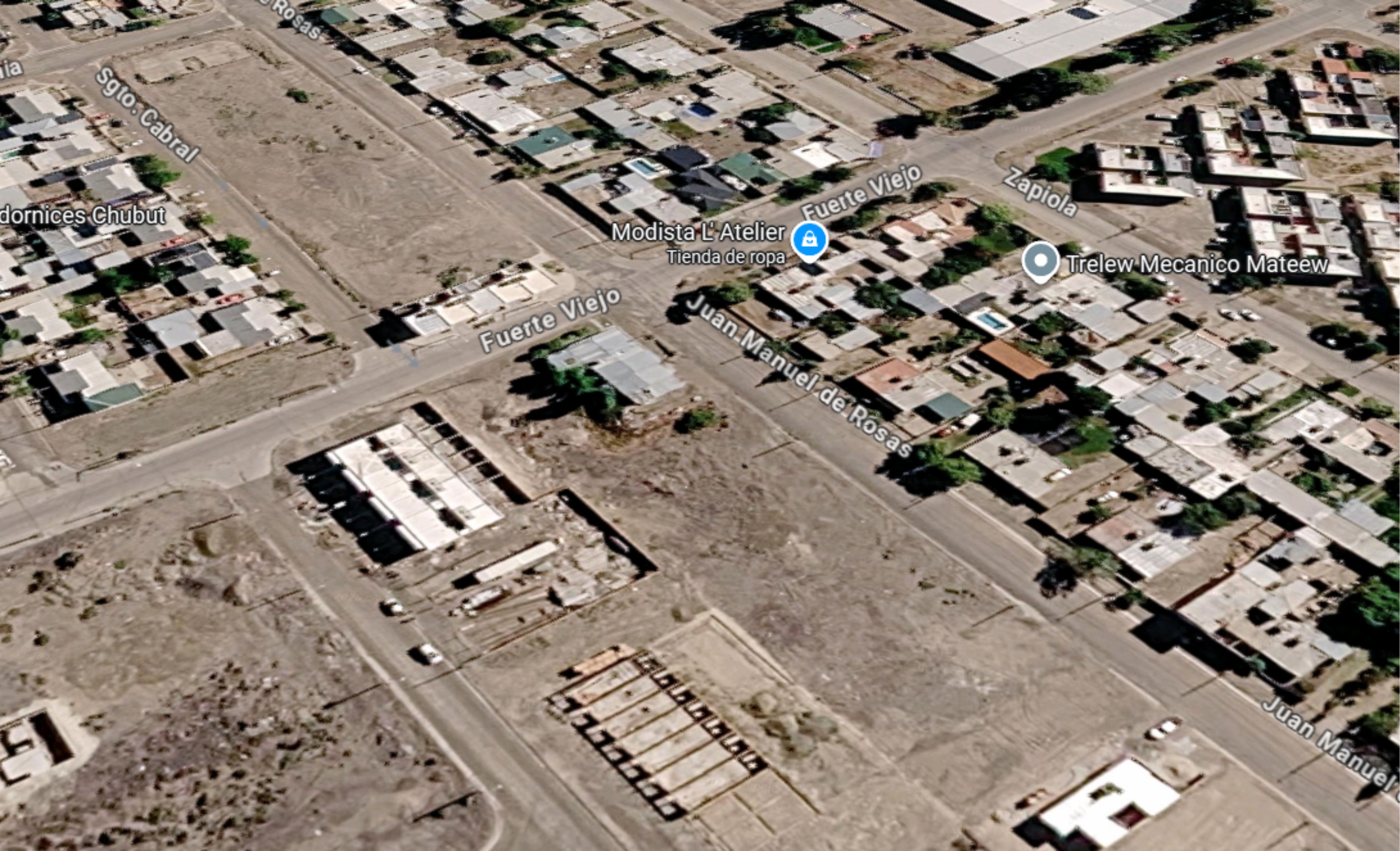 2 terrenos en L en Fuerte Viejo y J. M. de Rosas, Trelew